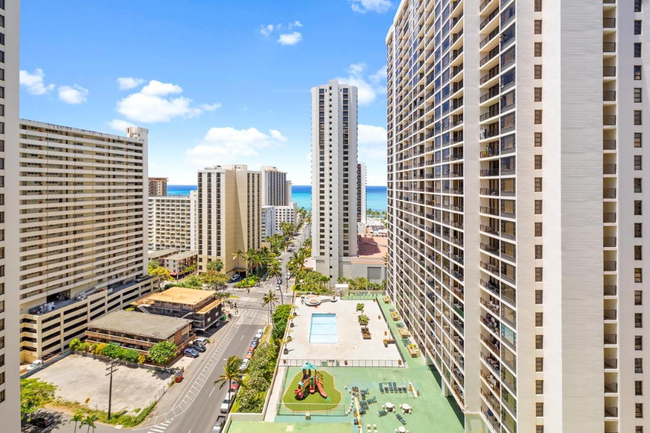 Stunning Ocean View 1Br Condo - Free Parking! هونولولو المظهر الخارجي الصورة
