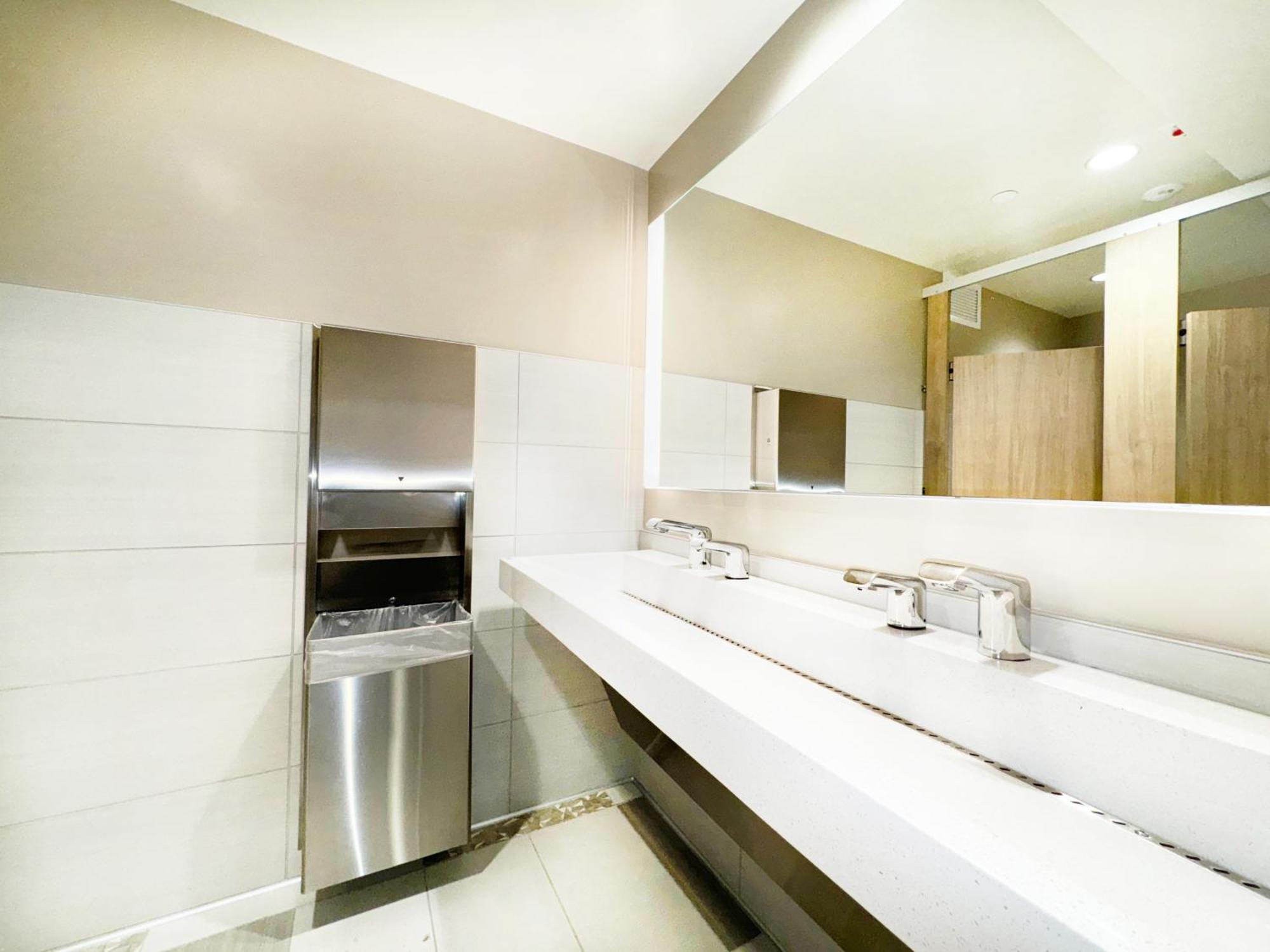 Stunning Ocean View 1Br Condo - Free Parking! هونولولو المظهر الخارجي الصورة